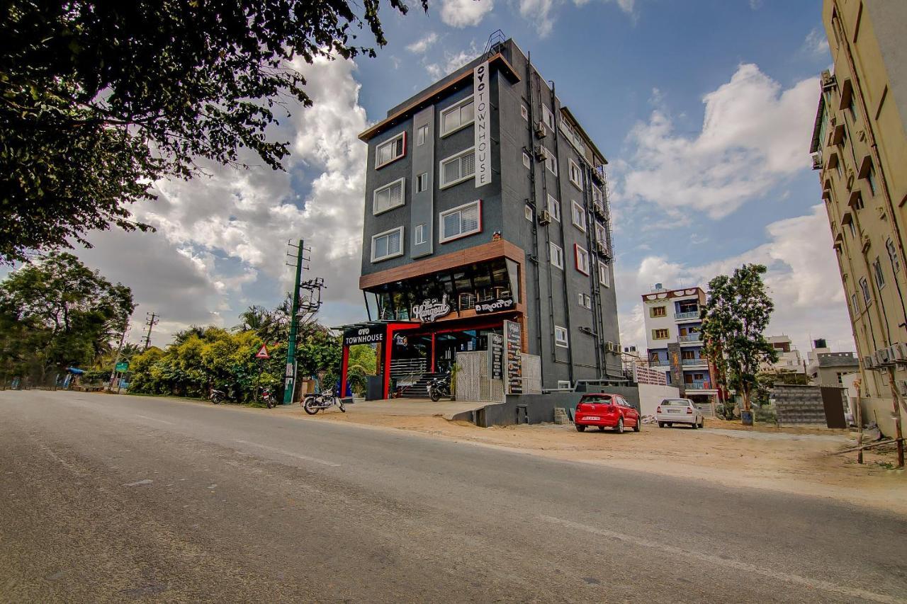Super Townhouse Global Village Tech Park Near Kengeri Bus Terminal Metro Station Bangalore Exterior foto